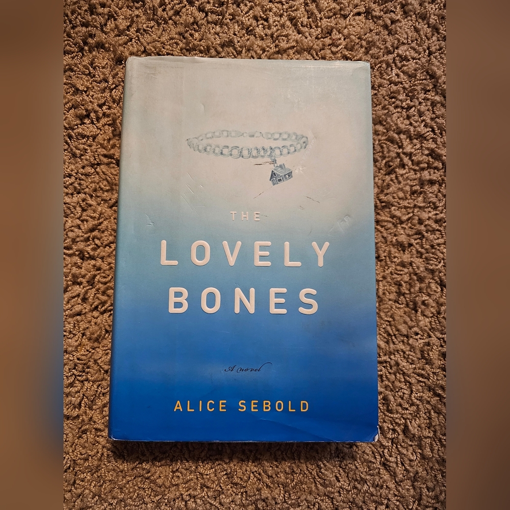 Hard Cover "The Lovely Bones"